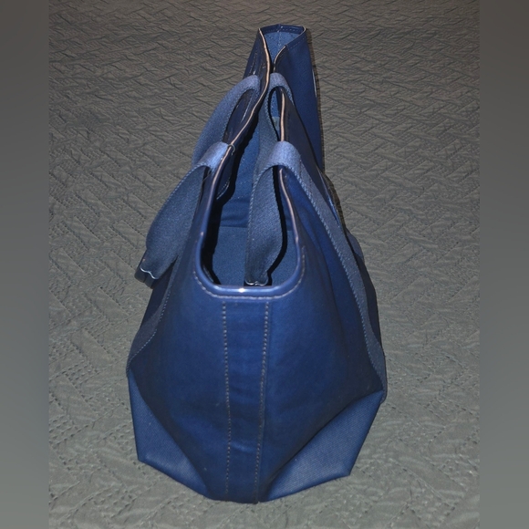 Tory Burch Beach Canvas Tote In Royal Blue Large - Picture 5 of 14